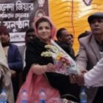 শামা ওবায়েদের হাতে ফুলের তোড়া দিয়ে বিএনপিতে যোগ দি‌লেন আ. লী‌গের পাঁচ নেতা