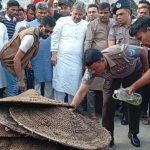 ভাঙ্গায় অর্ধশত ঢাল পুড়িয়ে গ্রাম্য বিরোধের ই‌তি !